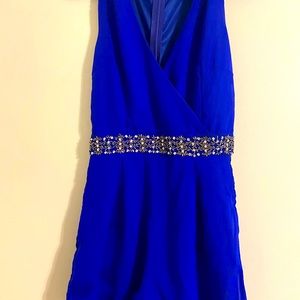 Gorgeous blue romper perfect for a night out.
